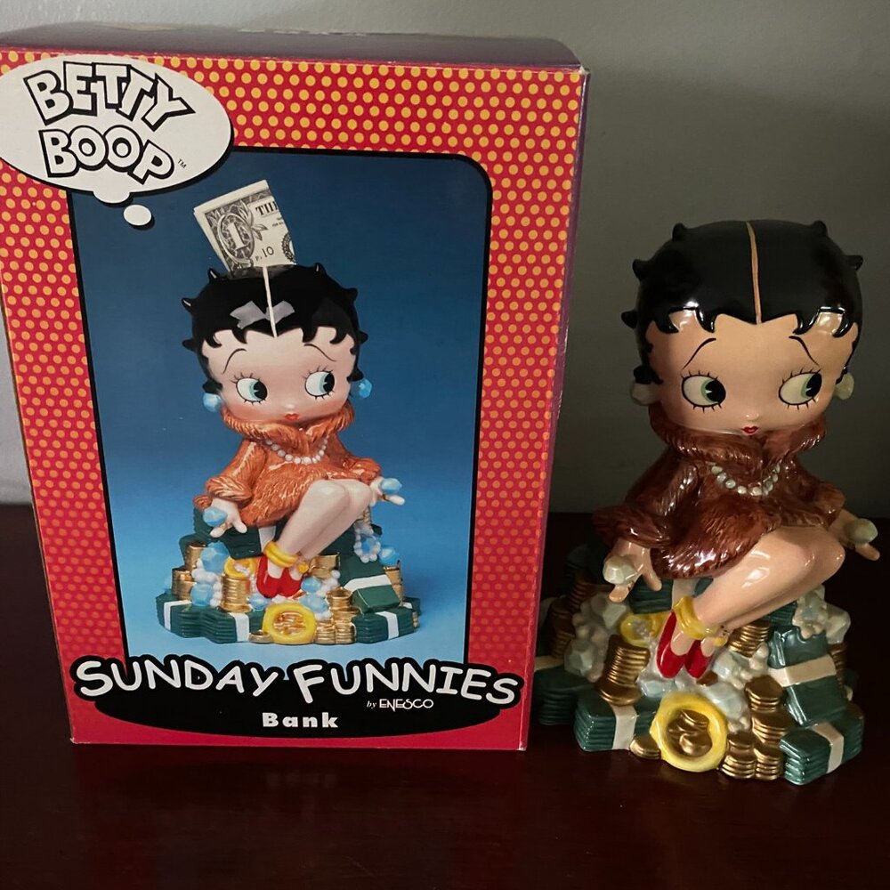 BETTY BOOP Enesco 1999 Ceramic SUNDAY FUNNIES 8" Bank in Box